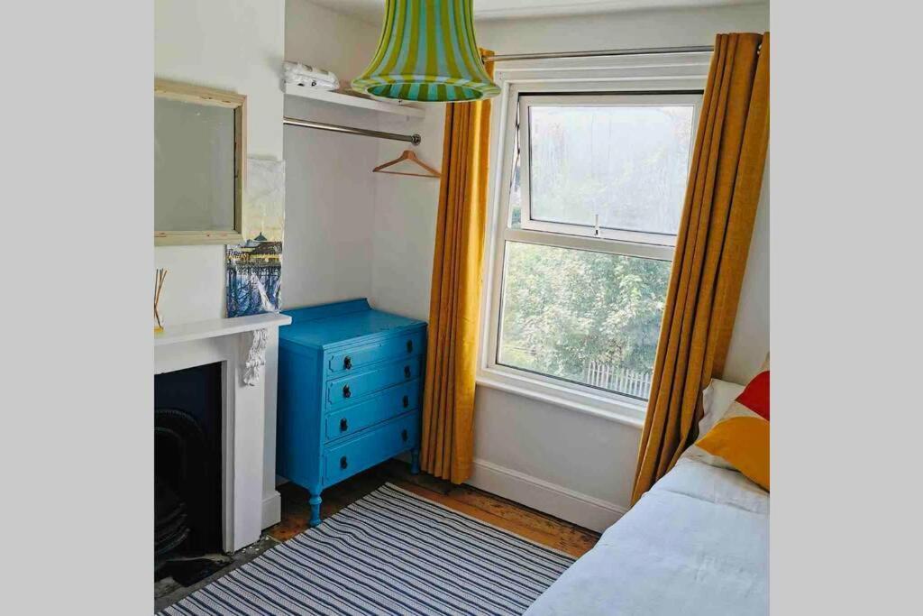 هاستَنغ Lovely Seaside Town House المظهر الخارجي الصورة
