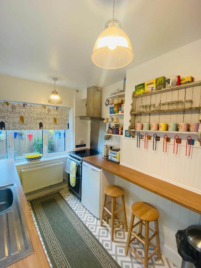 هاستَنغ Lovely Seaside Town House المظهر الخارجي الصورة